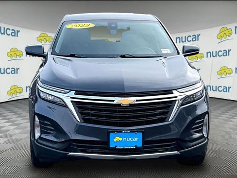 Used 2023 Chevrolet Equinox LT image 2