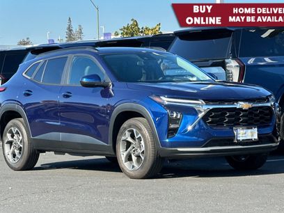 Used 2024 Chevrolet Trax LT