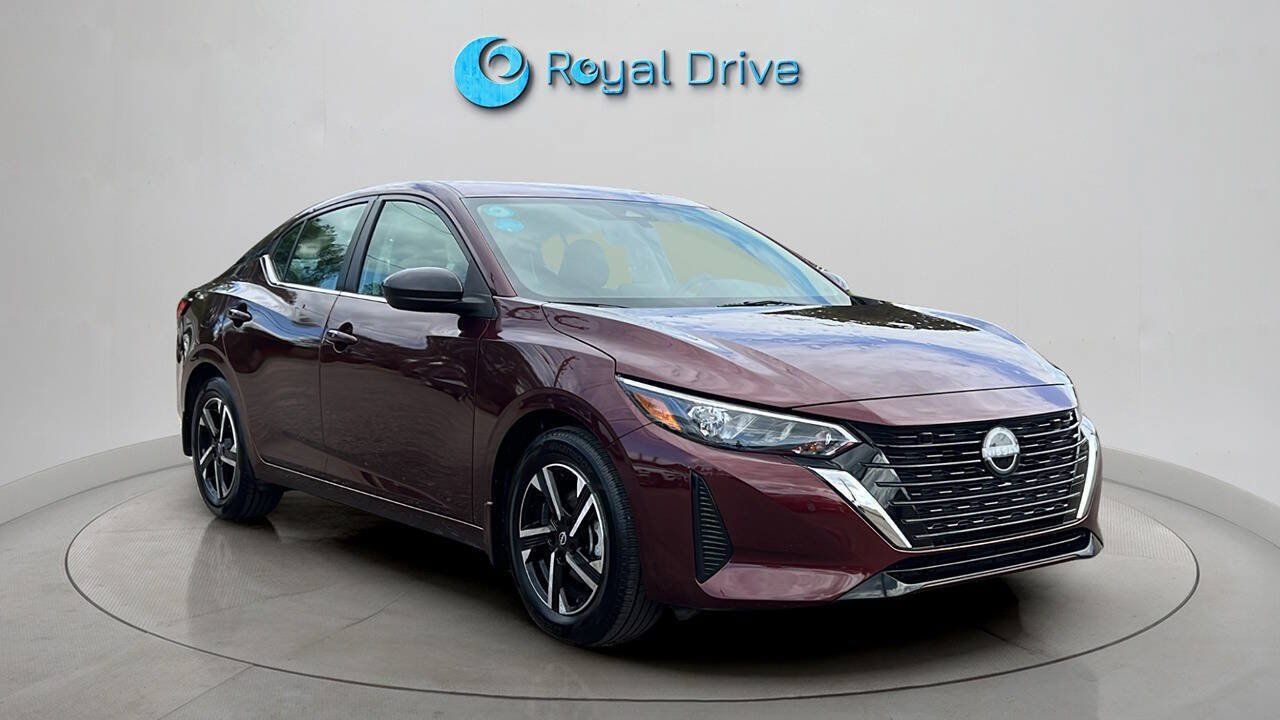Used 2025 Nissan Sentra SV FWD image 8