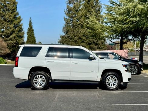 Used 2019 Chevrolet Tahoe LS image 2