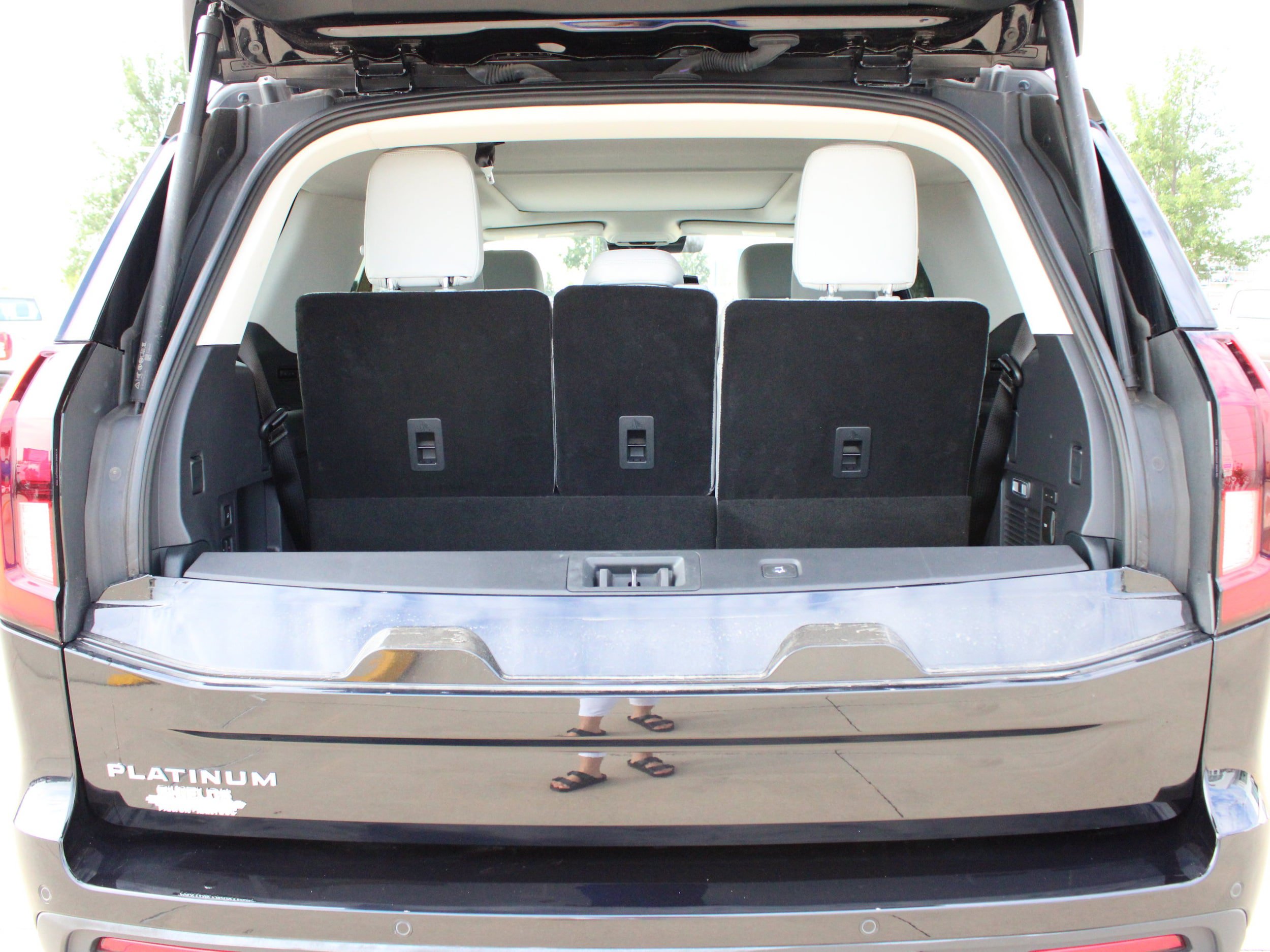 Used 2025 Ford Expedition Platinum AWD/4WD image 48