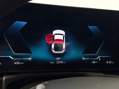 Used 2023 BMW i4 eDrive35 RWD image 15