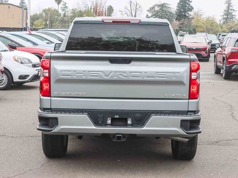 New 2026 Chevrolet Silverado 1500 Custom image 3
