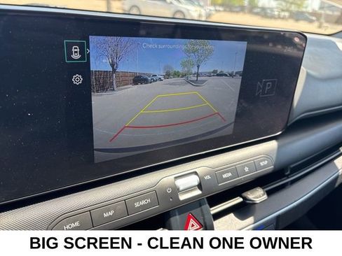 Used 2025 Kia K4 LXS image 11