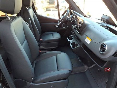 New 2026 Mercedes-Benz Sprinter 2500 image 15