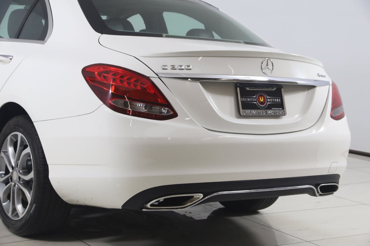 Used 2016 Mercedes-Benz C 300 4MATIC Sedan image 20