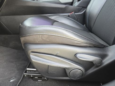 Used 2022 Jeep Compass Latitude image 24