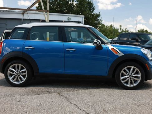 Used 2014 MINI Cooper Countryman FWD image 8