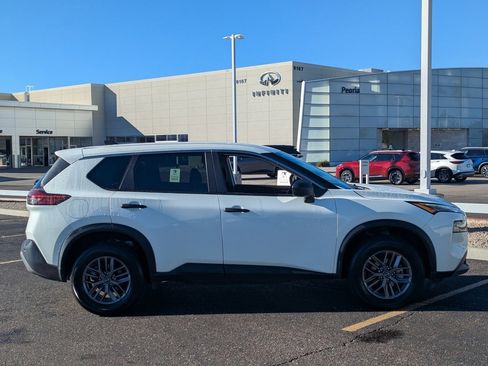 Certified 2023 Nissan Rogue S image 7