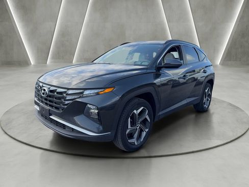 Used 2023 Hyundai Tucson SEL w/ Convenience Package AWD/4WD image 3