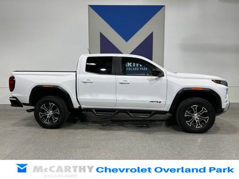 Used 2023 GMC Canyon AT4 w/ Canyon Safety Plus Package AWD/4WD image 4