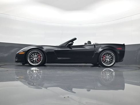 Used 2013 Chevrolet Corvette 427 w/ 1SB Preferred Equipment Group RWD image 27