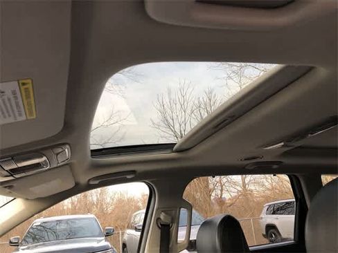 Used 2022 Kia Telluride SX w/ Nightfall Edition Package image 13