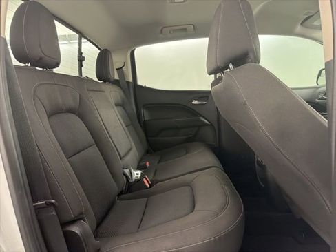 Used 2016 Chevrolet Colorado LT w/ LT Convenience Package image 11