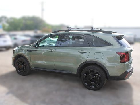 Used 2024 Kia Sorento X-Line EX AWD/4WD image 14