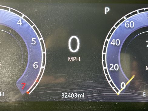 Used 2023 Jeep Grand Cherokee Altitude image 12