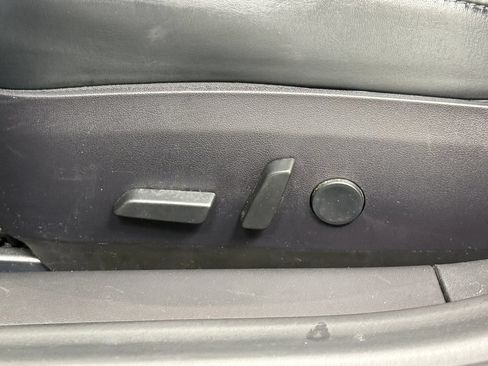 Used 2019 Tesla Model 3 Standard Range Plus RWD image 16