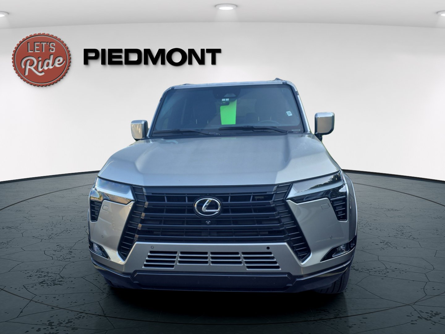 Used 2024 Lexus GX 550 w/ Cold Area Package AWD/4WD image 2