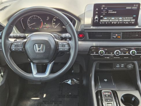 Certified 2024 Honda Pilot EX-L image 23