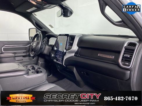 Used 2024 RAM 2500 Big Horn w/ Sport Appearance Package image 31