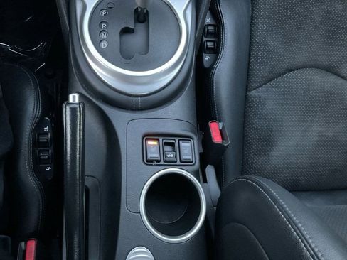 Used 2020 Nissan 370Z Touring Sport image 22