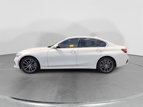 Used 2021 BMW 330i Sedan w/ Convenience Package RWD image 2