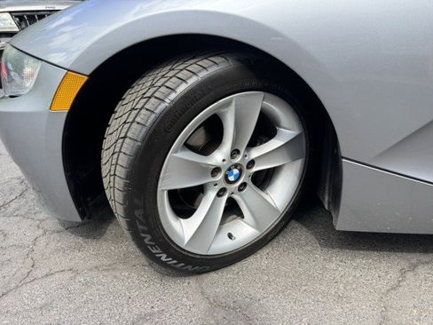 Used 2006 BMW Z4 3.0i RWD image 27