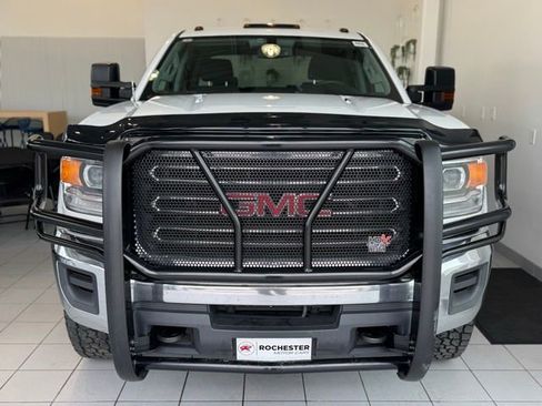 Used 2016 GMC Sierra 3500 4x4 Crew Cab image 28