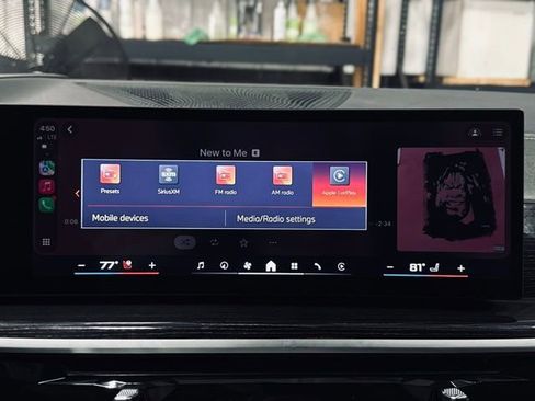 Certified 2025 BMW X7 M60i image 32