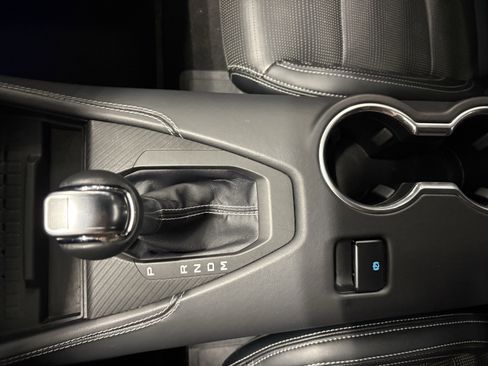 Used 2024 Ford Mustang GT Premium image 15