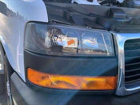 Used 2024 GMC Savana 2500 w/ Driver Convenience Package image 27