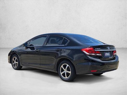 Used 2015 Honda Civic SE image 7