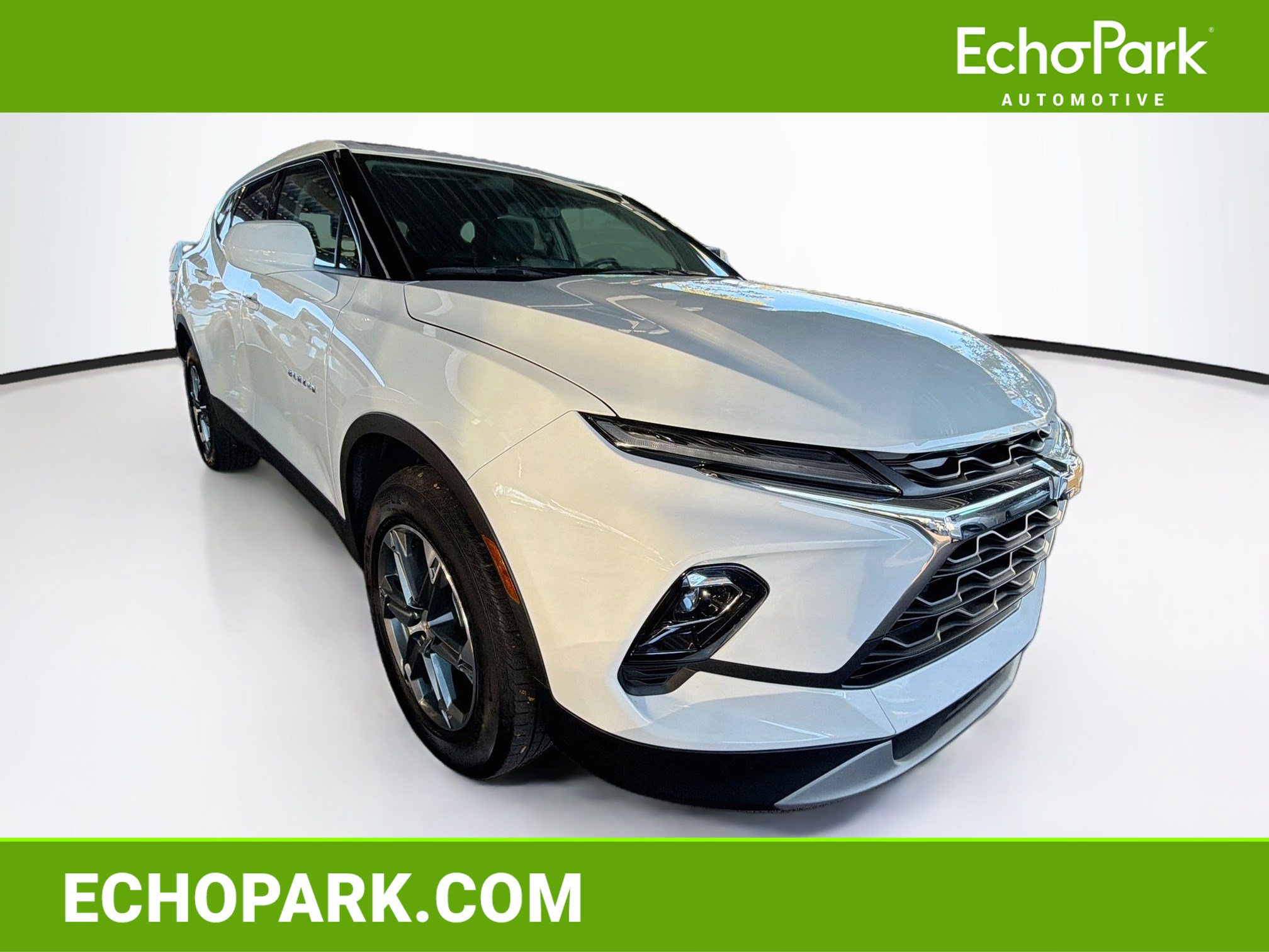 Used 2025 Chevrolet Blazer LT AWD/4WD image 1