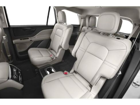 Certified 2024 Lincoln Aviator 2WD w/ Premium Package image 13