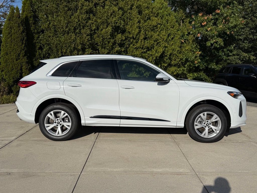 New 2026 Audi Q5 Premium AWD/4WD image 7
