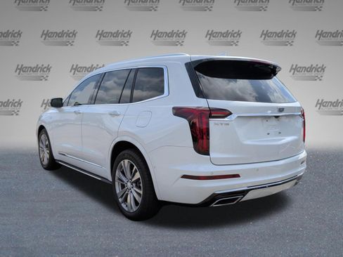 Used 2023 Cadillac XT6 Premium Luxury w/ Platinum Package FWD image 9