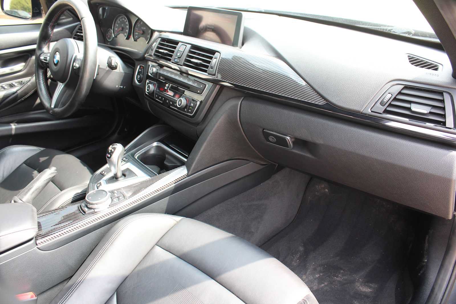 Used 2015 BMW M3 RWD image 16