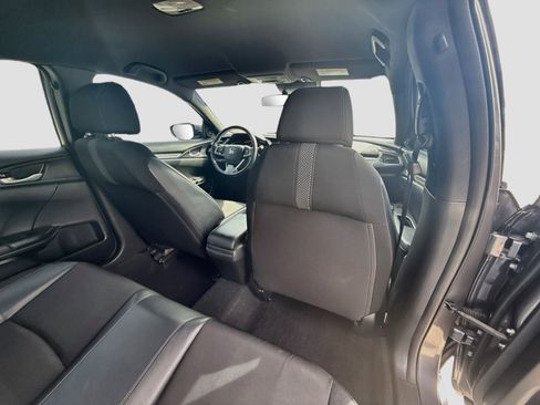 Used 2019 Honda Civic Sport image 28