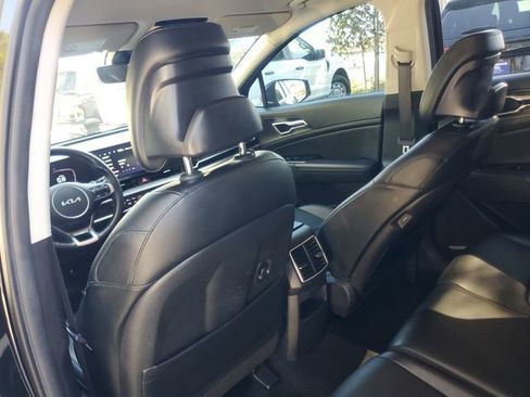 Used 2023 Kia Sportage EX image 11