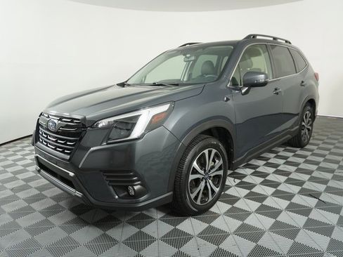 Used 2024 Subaru Forester Limited image 3