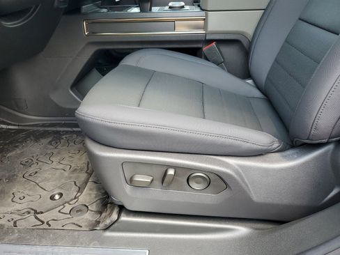 New 2025 GMC Hummer EV 2X w/ Extreme Off-Road Package image 16