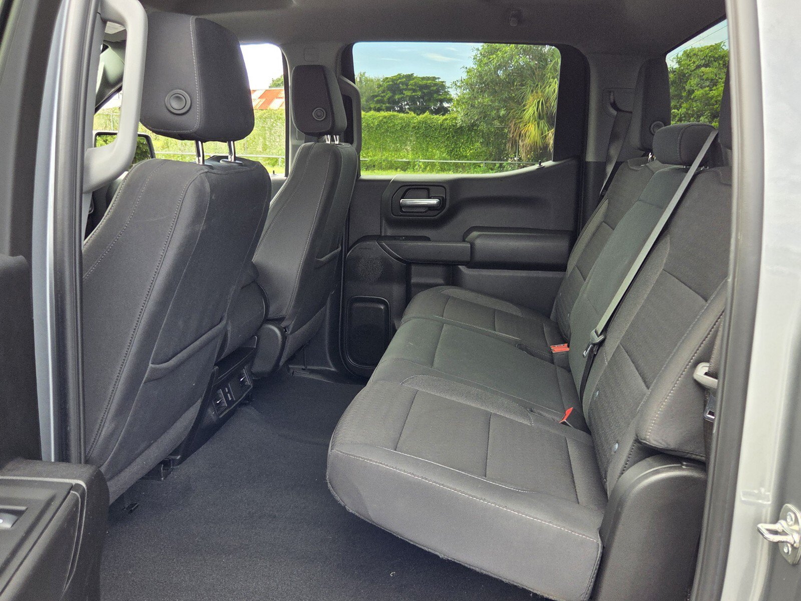 Certified 2025 Chevrolet Silverado 1500 Custom w/ Rally Edition RWD image 10