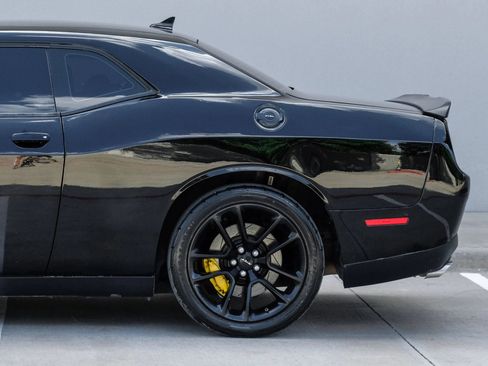 Used 2020 Dodge Challenger R/T Scat Pack w/ Plus Package RWD image 14