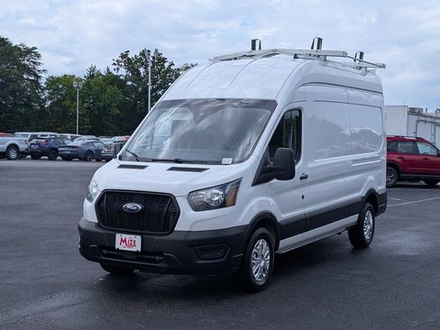 Used 2021 Ford Transit 250 148 High Roof RWD image 5