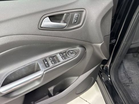 Used 2018 Ford Escape SE AWD/4WD image 11