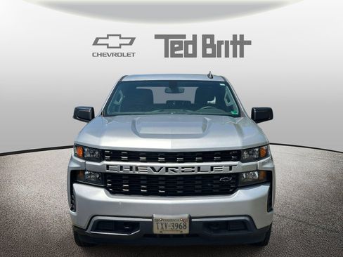 Used 2022 Chevrolet Silverado 1500 Custom w/ LPO, Dark Essentials Package AWD/4WD image 2