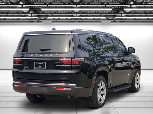 Used 2022 Jeep Wagoneer Series II image 7