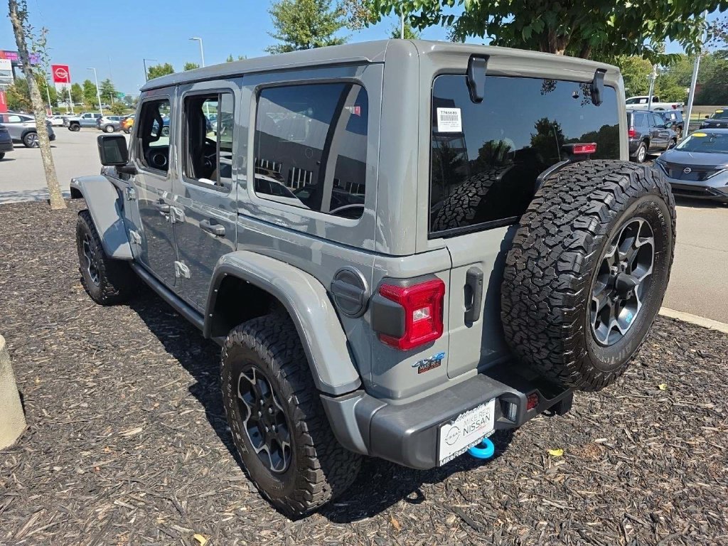 Used 2021 Jeep Wrangler Unlimited Rubicon 4xe w/ Cold Weather Group AWD/4WD image 4