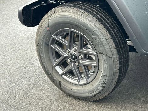 New 2026 Jeep Gladiator Sport image 38