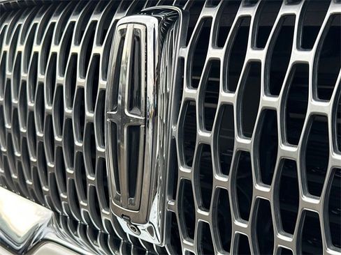 Used 2022 Lincoln Aviator Reserve w/ Equipment Group 201A image 14